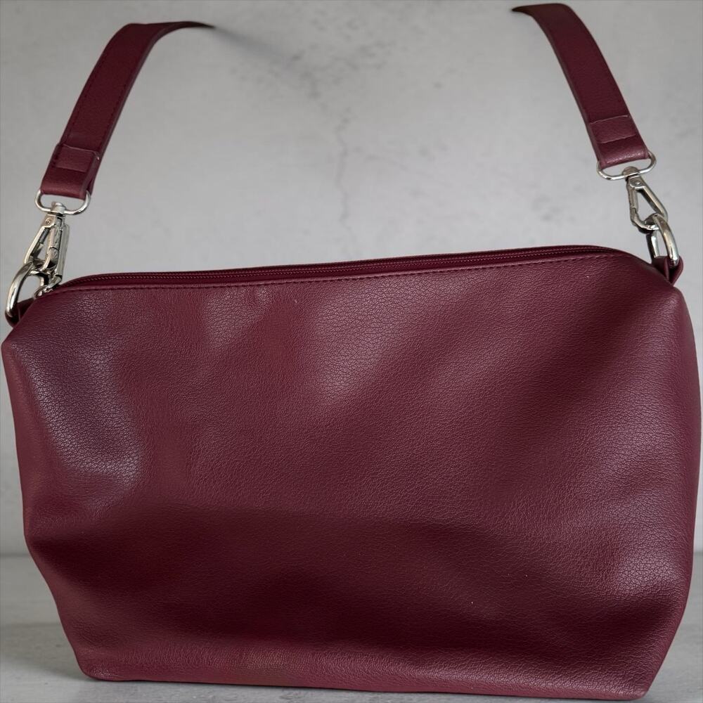 C Bag shoulder bag deep burgundy color faux leather lined interior | EUC